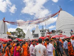 Happy Sawan 2022: बोल बम के नारों से गूंजी बाबा नगरी देवघर, श्रावणी मेले की हुई शुरुआत