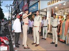 Jabalbur Crime News: कर्ज चुकाने के लिए लुटेरा बना बेरोजगार इंजीनियर, ज्वेलरी शॉप से लूटे 6 जोड़ी झुमके, 6 घंटे में पकड़ा गया