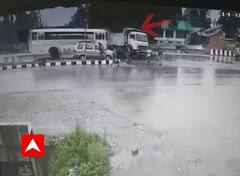 Watch : અમરનાથના યાત્રિકો ભરેલી બસ ડમ્પર પાછળ ઘૂસી, 20થી વધુ યાત્રિકો ઘાયલ, મોટી દુર્ઘટના ટળી