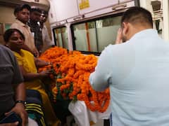 Ramai Ram Death: यादों में पूर्व मंत्री रमई राम! RJD ने दी श्रद्धांजलि, पापा को देख रोने लगीं गीता देवी