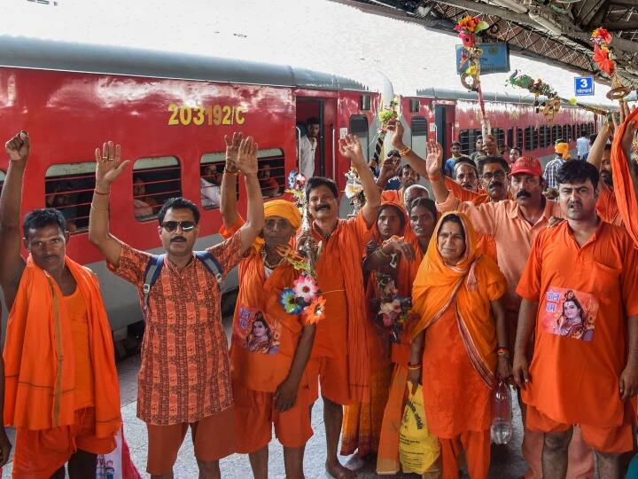 Railways started Kanwar special train for Shiva devotees see schedule Indian Railways: रेलवे ने श‍िव भक्‍तों के ल‍िए शुरू की कांवड़ स्‍पेशल ट्रेन, देखें शेड्यूल