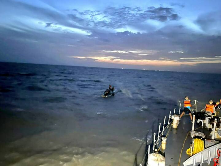 Indian Coast Guard Rescues Six Fishermen Stranded On Capsized Boat Near Point Calimere Indian Coast Guard Rescues Six Fishermen Stranded On Capsized Boat Near Point Calimere