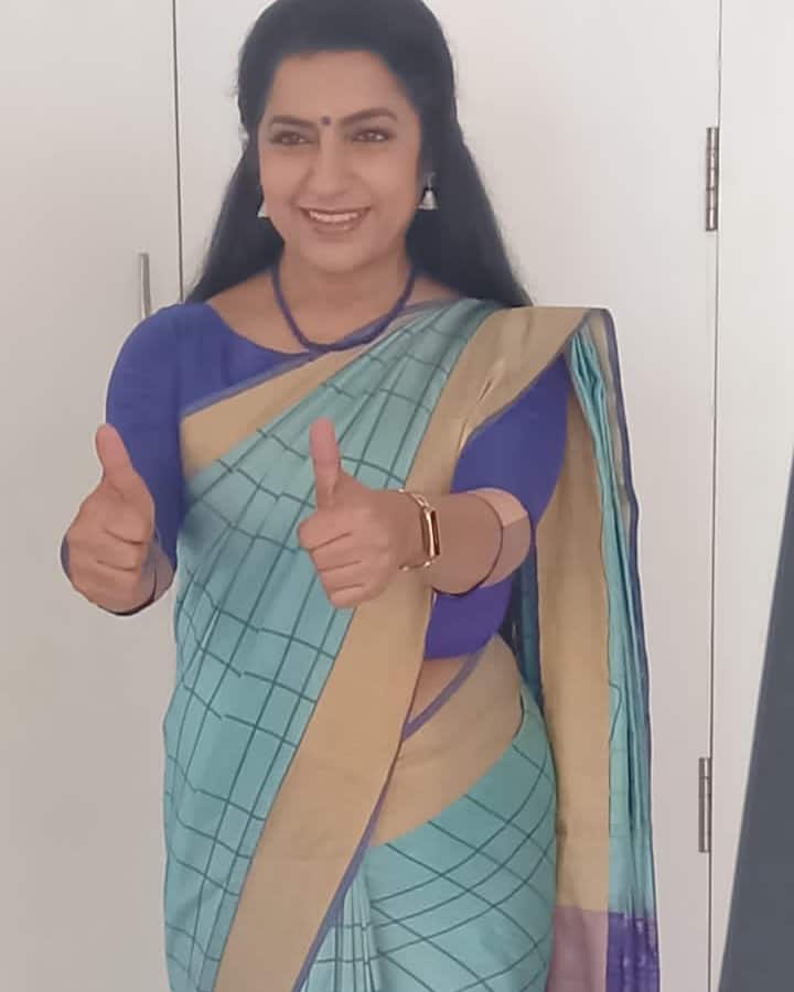 సుహాసిని (image credit : Suhasini /Instagram)