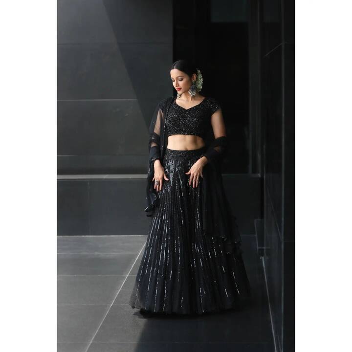 శ్రీనిధి లేటెస్ట్ స్టిల్స్. Image Credit/ Srinidhi Shetty Instagram