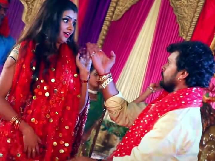 Bhojpuri Song: माँ का नाम जपते दिखे Khesari Lal Yadav और Ashmita Singh Rajput, सोशल मीडिया पर वायरल हुआ वीडियो