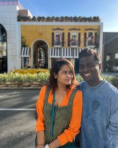 ’இது போதை நேரம் எதுவும் பேசாதே...’ - அட்லி ப்ரியா காதல் க்ளிக்ஸ்!