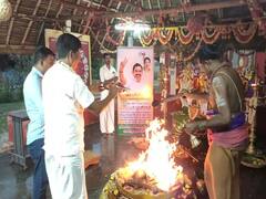 ‘கடவுளே எப்படியாவது எடப்பாடி நிரந்தர பொதுச்செயலாளராக ஆகிவிட வேண்டும்’ - இபிஎஸ் ஆதரவாளர்கள் யாகம்!