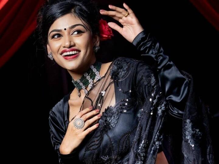 actress Oviya to partipate in tv show as judge Oviya: ஓவியா ஆர்மியே உயிர்கொள்.... விரைவில் வாராவாரம் டிவி நிகழ்ச்சியில் ஓவியா!