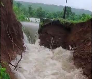 Nagpur Rain : नागपूरमधील जुनापाणी गावात तलाव फुटला, 15 शेळ्या गेल्या वाहून, शेतीचही मोठं नुकसान