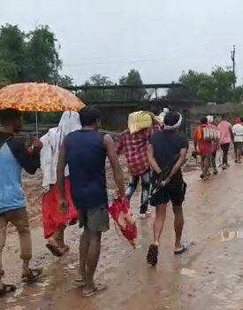 गडचिरोली जिल्ह्यात पूर परिस्थितीमुळं 10 हजार नागरिकांचे स्थलांतर