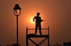 Indian Army Recruitment: ভারতীয় সেনায় এই পদে হবে নিয়োগ, এঁরা করতে পারবেন আবেদন