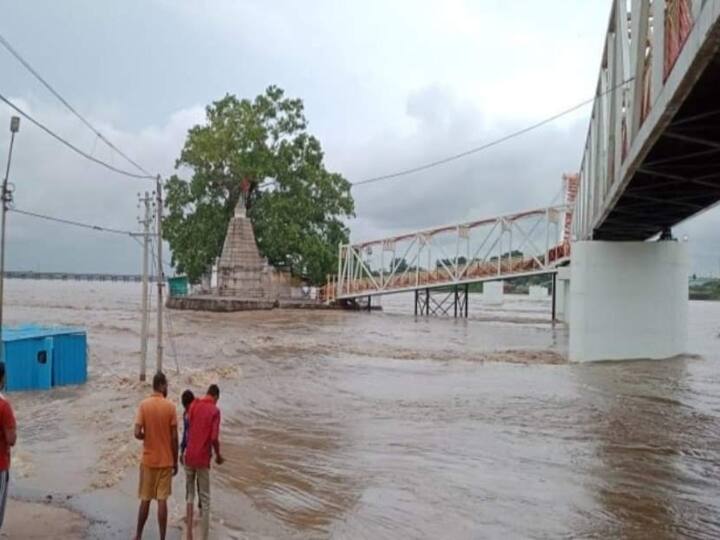 Chhattisgarh Weather News: छत्तीसगढ़ में भारी बारिश से नदी-नाले उफान पर, मौसम विभाग ने इन जिलों में जारी किया अलर्ट Chhattisgarh, Due to heavy rains in many districts of Bastar have been flooded, Meteorological Department issued alert ANN Chhattisgarh Weather News: छत्तीसगढ़ में भारी बारिश से नदी-नाले उफान पर, मौसम विभाग ने इन जिलों में जारी किया अलर्ट