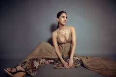 Vaani Kapoor : ग्लॅमरस लूक; नखरेल अदा; वाणी कपूरच्या फोटोंवर चाहते झाले फिदा!