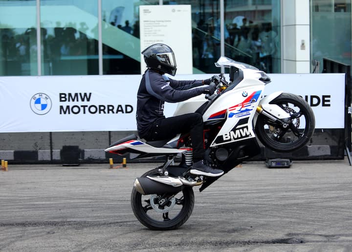 There are some differences between this and the TVS Apache RR 310 plus the premium badge of the BMW will have takers.(Source: ABP)