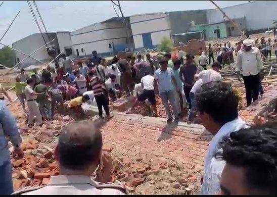 Delhi Wall Collapsed four dead in alipur Confirms delhi police Delhi Wall Collapseed : ਦਿੱਲੀ ਦੇ ਅਲੀਪੁਰ 'ਚ ਕੰਧ ਡਿੱਗਣ ਕਾਰਨ ਹਾਦਸਾ, 5 ਲੋਕਾਂ ਦੀ ਦਰਦਨਾਕ ਮੌਤ