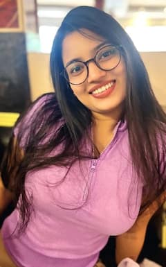 In Pics : शालूच्या नजरेनं कोण झालंय घायाळ? राजेश्वरीसोबत नेमकं आहे तरी कोण