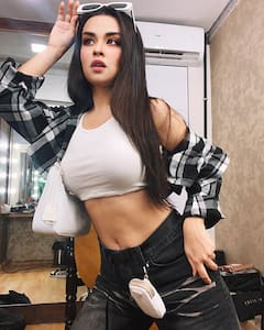 Avneet Kaur ने स्टाइलिश लुक में दिखाए नखरे हजार, ग्लैमरस तस्वीरों को फैंस देख रहे बार-बार