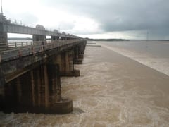 Andhra Villages Marooned As Godavari Nears Danger Mark
