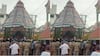 திருச்சி: 31 ஆண்டுகளுக்கு பிறகு நடந்த கோவில் திருவிழா... நடுவழியில் தேர்  நிறுத்தப்பட்டதால் பெரும் பரபரப்பு