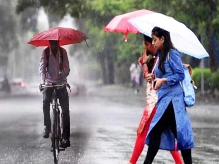 Weather Report Bihar 15 July 2022 Rain Changed Weather in Patna Nalanda and Many Districts of Bihar Rain in 20 districts after 48 hours Bihar Weather Report: पटना समेत कई जिलों में बारिश से बदला मौसम का मिजाज, 20 जिलों में फिर तेज वर्षा के आसार