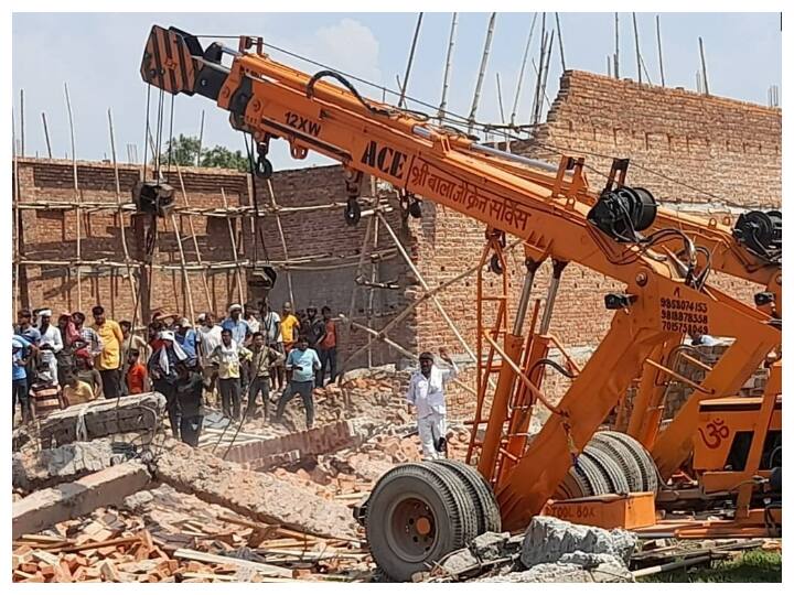 Delhi: 5 Dead, 9 Injured After Godown Wall Collapses In Alipur Delhi: 5 Dead, 9 Injured After Godown Wall Collapses In Alipur
