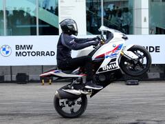 पॉवरफुल इंजिन, दमदार फीचर्स; नवीन BMW G 310 RR बाईक लॉन्च