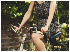 Women Belt Hacks: बिना फैटी दिखें इन टिप्स को अपनाकर ऐसे करें ड्रेस पर बेल्ट कैरी