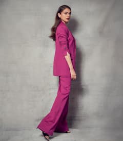 aditi rao hydari : पर्पल आऊटफिटमध्ये अदिती राव हैदरीचा जबरदस्त लूक, तुम्हालाही वेड लावेल!