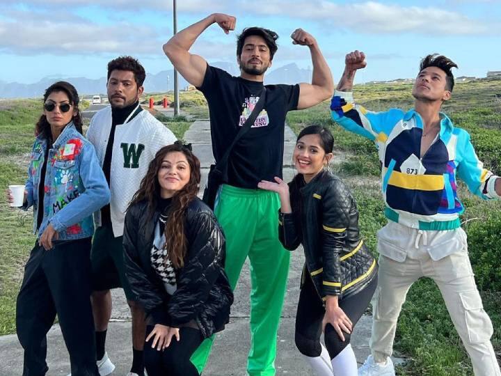 Khatron Ke Khiladi 12 में टीवी की इस बहू का सफर हुआ खत्म! एलिमिनेट होने पर लौटीं देश Khatron Ke Khiladi 12 contestants Sriti Jha is eliminated as per reports Khatron Ke Khiladi 12 में टीवी की इस बहू का सफर हुआ खत्म! एलिमिनेट होने पर लौटीं देश