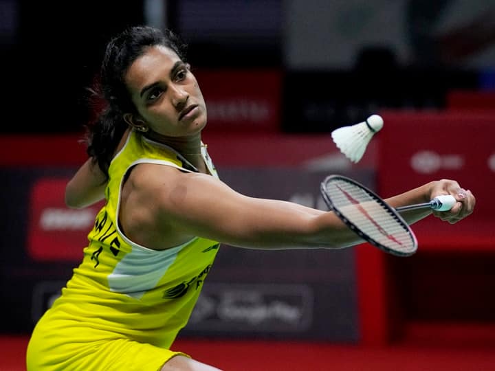 Singapore Open 2022: PV Sindhu Reaches Title Clash With Commanding Win Over Japan's Saena Kawakami Singapore Open 2022: PV Sindhu Reaches Title Clash With Commanding Win Over Japan's Saena Kawakami