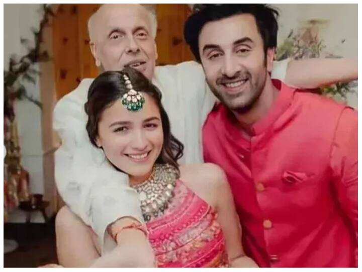 Alia Bhatt-Ranbir Kapoor के होने वाले बच्चे को लेकर काफी एक्साइटेड हैं नाना महेश भट्ट, कहा- ये एक ऐसा रोल होने वाला है... Mahesh Bhatt on soon becoming grandfather to Alia and Ranbir Kapoor's child Alia Bhatt-Ranbir Kapoor के होने वाले बच्चे को लेकर काफी एक्साइटेड हैं नाना महेश भट्ट, कहा- ये एक ऐसा रोल होने वाला है...