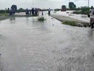 Nagpur Pollution : नागपूरकरांचे पिण्याचे पाणी प्रदूषित, शेतजमीन नापीक होणार; खासाळा राख तलाव फुटीचा परिणाम पुढच्या अनेक वर्षांपर्यंत