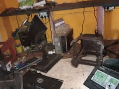 Sangli Crime : सांगलीत गोवा स्टाईल कॅसिनो आणि लॉटरी सेंटरच्या संघर्षातून गँगवॉर, महागडे संगणक, यंत्रे जमिनीवर आपटून फोडली