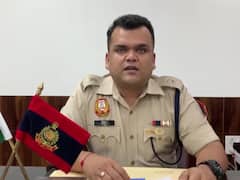 Delhi Wall Collapsed case: दीवार गिरने के मामले में पुलिस ने ठेकेदार और सुपरवाइजर को किया गिरफ्तार, तीसरा आरोपी फरार