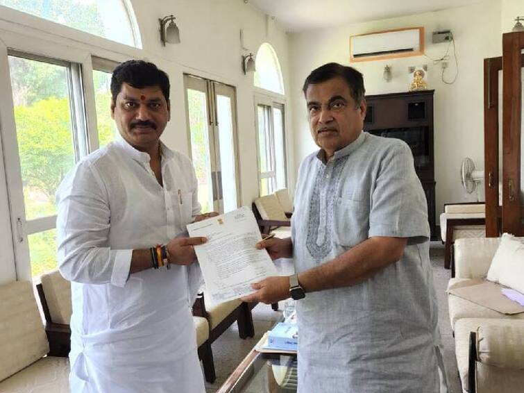 Beed News NCP Dhananjay Munde s demand a big success 100 crores approved for flyover work in Parli Beed : धनंजय मुंडेंच्या मागणीला मोठं यश, परळीतील उड्डाणपुलाच्या कामासाठी 100 कोटी मंजूर