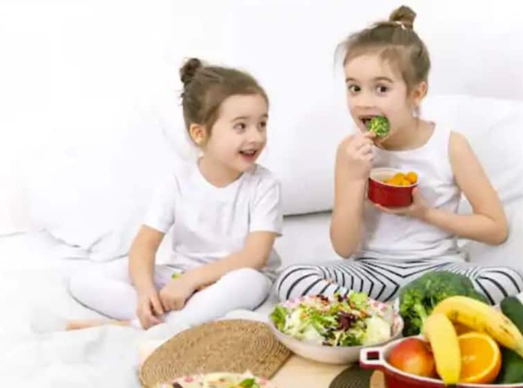 Winter Superfood For Kids Children Superfood Diet Plan Boost Immunity Food For Winters Kids Superfood: सर्दियों में बच्चों को खिलाएं ये 5 सुपरफूडस पूरे सीजन रहेंगे सेहतमंद