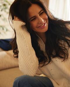 PHOTO : वयाच्या 14व्या वर्षी जिंकली सौंदर्य स्पर्धा, साऊथमध्येही केलेय काम! कतरिनाबद्दल ‘या’ गोष्टी महितीयेत का?