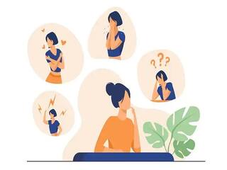 Health Tips : चाळीशीनंतर महिलांना भेडसावतात अनेक समस्या; शरीरात 'या' जीवनसत्त्वांची कमतरता
