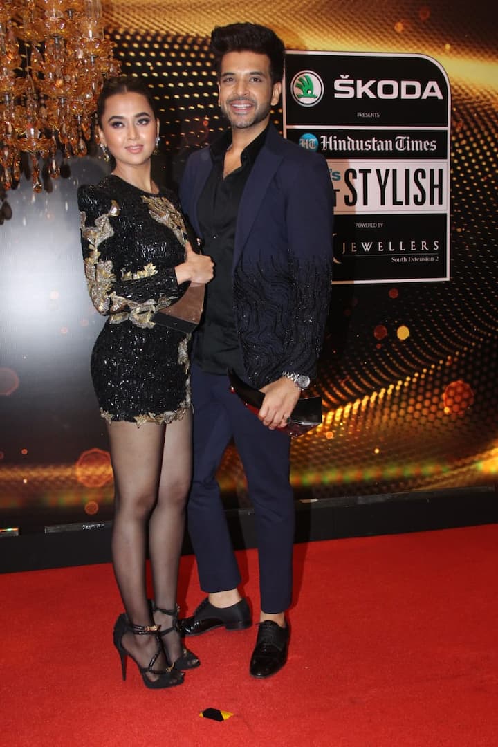 हाल ही में, करण और तेजस्वी ने एक अवॉर्ड फंक्शन में शिरकत की और अपने स्टनिंग अवतार से पूरी लाइमलाइट चुरा ली.