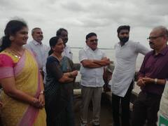 Godavari Flood: ఖాళీ చేయని గోదావరి ముంపు ప్రాంత ప్రజలు- మంత్రి అంబటికి వివరించిన అధికారులు