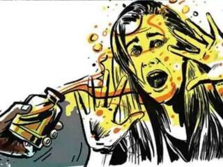 Noida Acid Attack: காதலி மீது ஆசிட் வீசிய காதலன்... துப்பாக்கிச் சூடு நடத்தி கைது செய்த போலீசார்.. பரபர சம்பவம்!