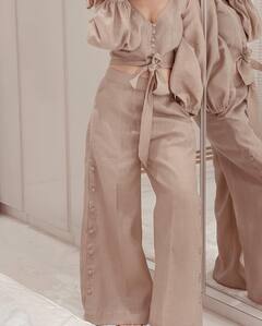 Ankita Lokhande Pics: नो-मेकअप लुक में अंकिता लोखंडे ने दिखाई अपनी अदाएं, मिरर के पास दिए ऐसे-ऐसे पोज