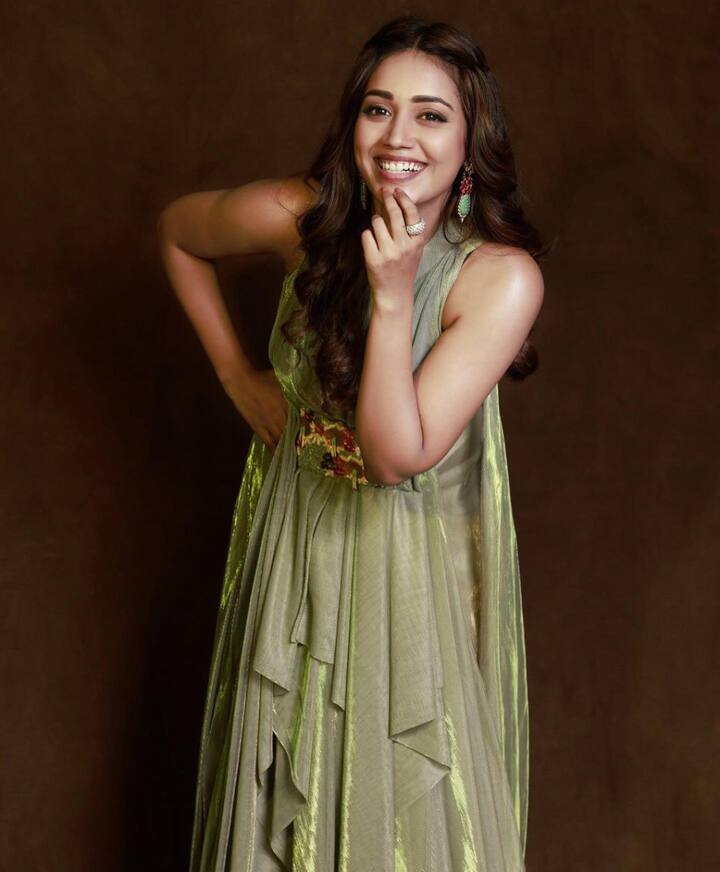 నివేదా పేతురాజ్ అందమైన ఫోటోలు -Image credit: Nivetha Pethuraj/Instagram