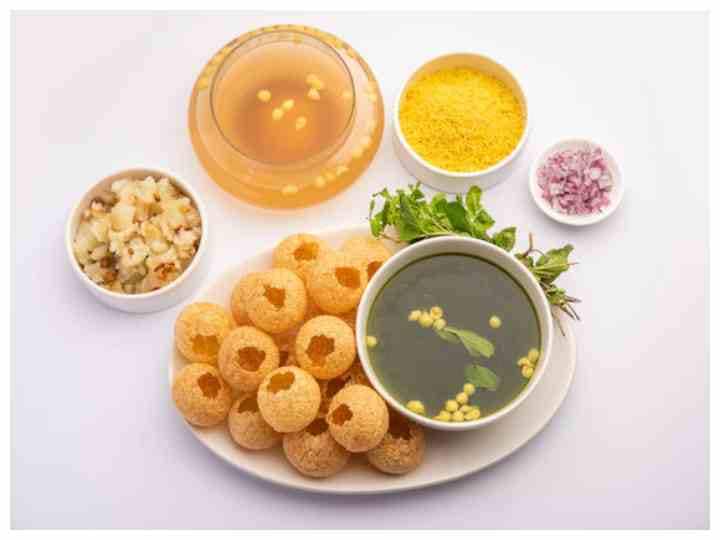 side effects of eating golgappa in hindi Pani Puri Side Effects : गोलगप्पे से हो सकती है कई गंभीर समस्याएं, खाने से पहले जरूर पढ़ें ये खबर