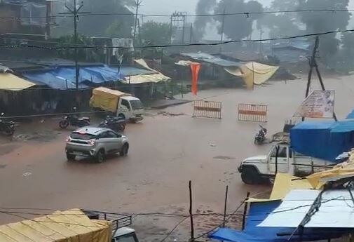 Gadchiroli Rain : गडचिरोलीत पुन्हा दमदार पाऊस, पर्लकोटा नदीला पूर, आलापल्ली भामरागड मार्ग वाहतुकीसाठी बंद