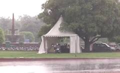 Delhi Rain:  ਦਿੱਲੀ ਵਿੱਚ ਮੀਂਹ ਗਰਮੀ ਤੋਂ ਰਾਹਤ, ਵੇਖੋ NCR 'ਚ ਬਾਰਸ਼ ਦੀਆਂ ਤਸਵੀਰਾਂ