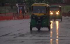Delhi Rain:  ਦਿੱਲੀ ਵਿੱਚ ਮੀਂਹ ਗਰਮੀ ਤੋਂ ਰਾਹਤ, ਵੇਖੋ NCR 'ਚ ਬਾਰਸ਼ ਦੀਆਂ ਤਸਵੀਰਾਂ