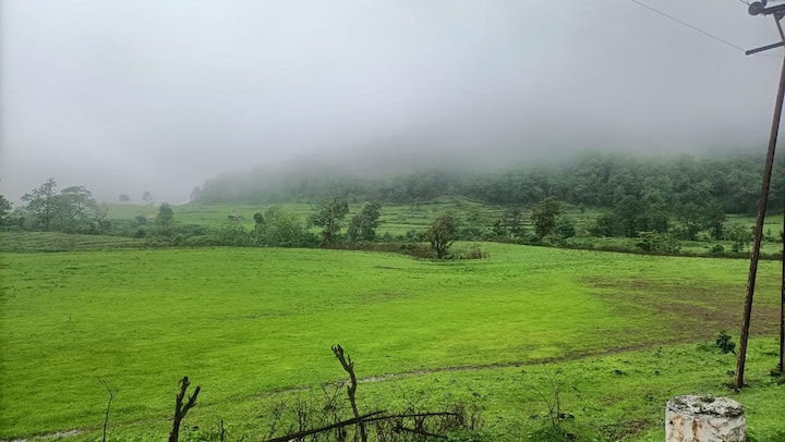 सध्या चिखलदरा येथे पर्यटकांची जणू जत्राच भरली आहे...