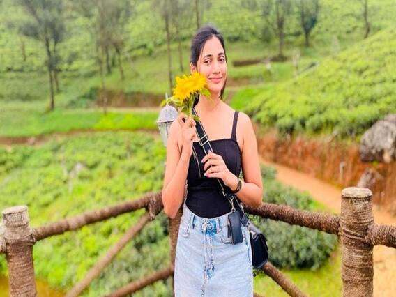 Actress Losliya: பிக்பாஸ் பிரபலம் லாசிலியாவின் க்யூட் கிளிக்ஸ்! Actress Losliya: பிக்பாஸ் பிரபலம் லாசிலியாவின் க்யூட் கிளிக்ஸ்!