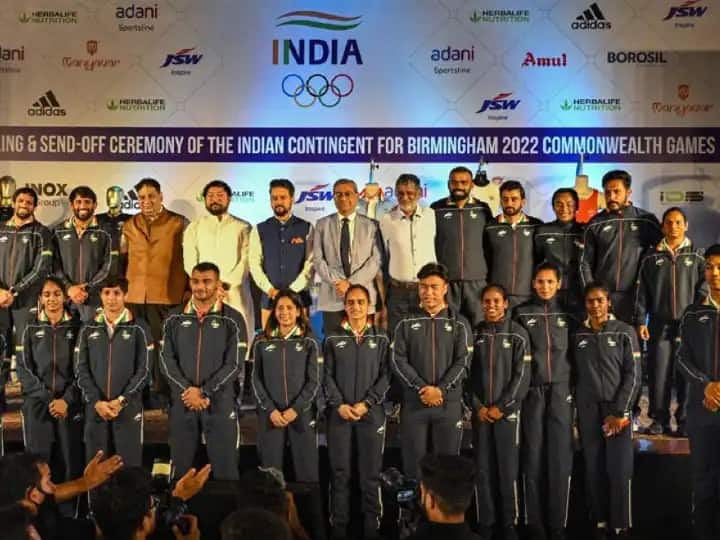 Commonwealth Games 2022: Indian Olympic Association IOA announces 322-strong Indian contingent for Birmingham Games Commonwealth Games 2022: बर्मिंगहॅम येथे होणाऱ्या कॉमनवेल्थ गेम्ससाठी भारतीय खेळाडूंची घोषणा